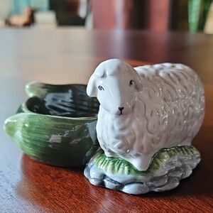 Appletree Design Inc. Adorable Ceramic Sheep Tealight Candle Holder